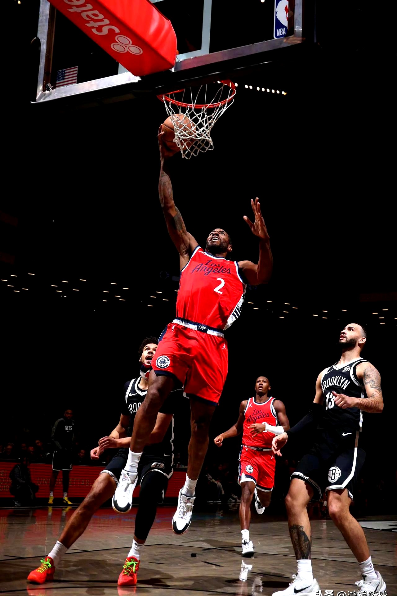 包含德国杯倒计时，洛杉矶快船今晨主帅复盘，细节引发关注，目标明确，年轻球员得到机会的词条